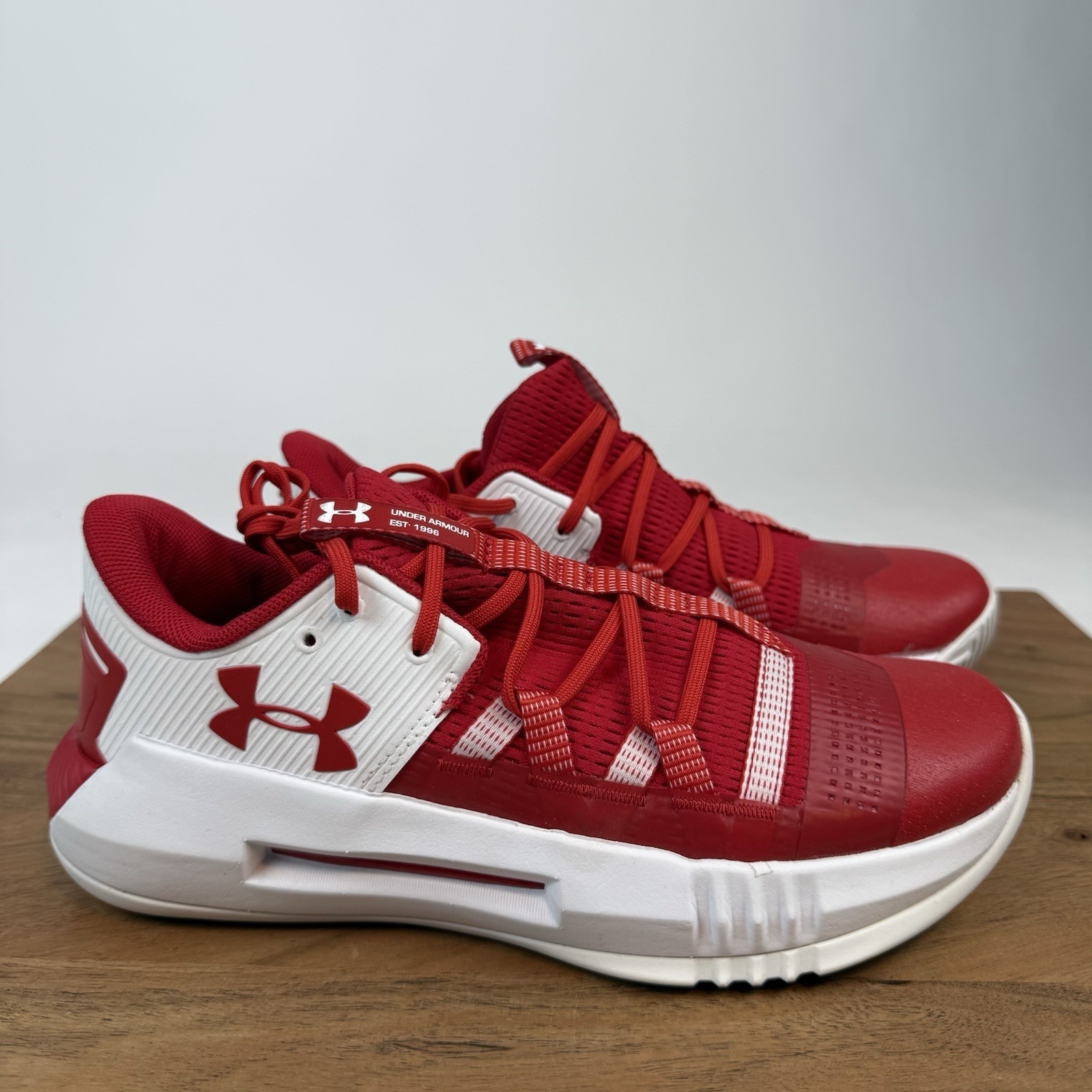New Nib Womens Under Armour Ua Block City 2.0 Red Athletic Sneakers Size 7.5 M